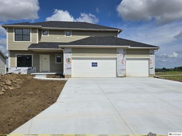 11003 N 159 Avenue, Bennington, NE 68007