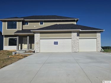 11003 N 159 Avenue, Bennington, NE 68007