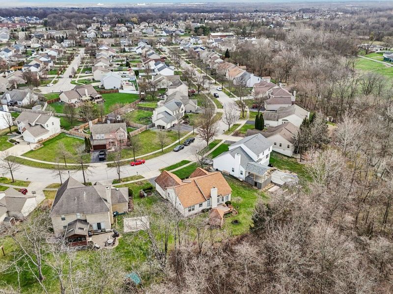 2091 Mayflower Circle, Grove City, OH 43123 Photo 4