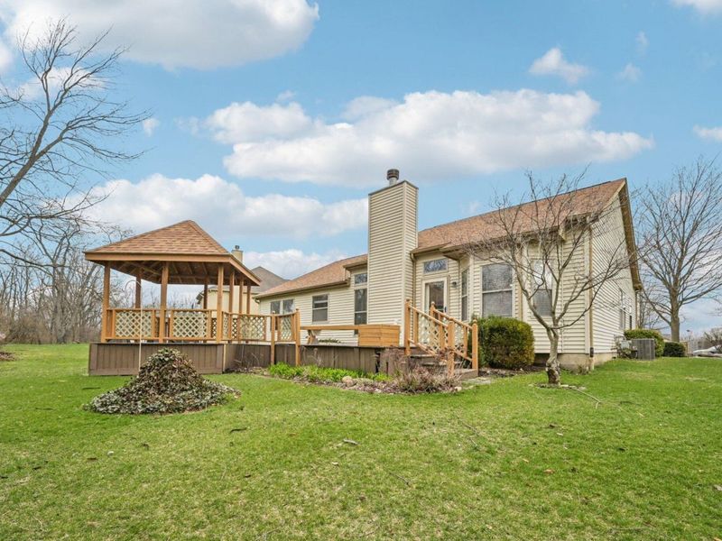 2091 Mayflower Circle, Grove City, OH 43123 Photo 7