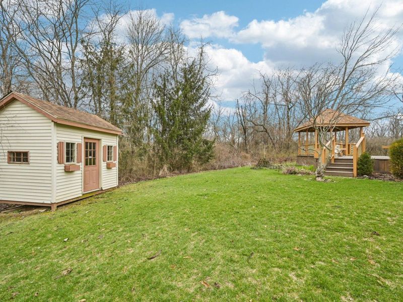 2091 Mayflower Circle, Grove City, OH 43123 Photo 8