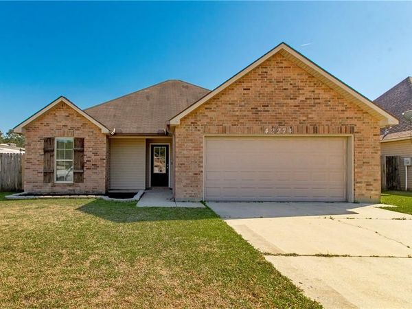 42274 PENROSE Street , Ponchatoula, LA 70454