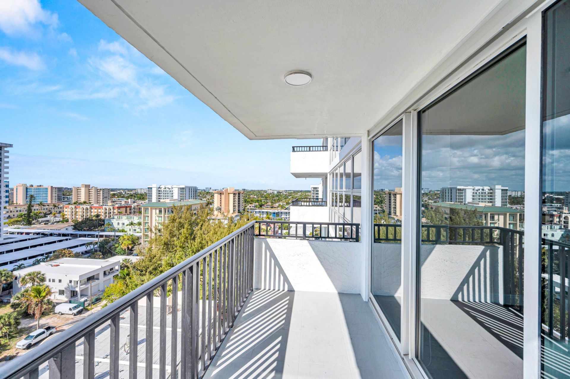 525 N Ocean Boulevard, Unit 1217, Pompano Beach, FL 33062 Photo