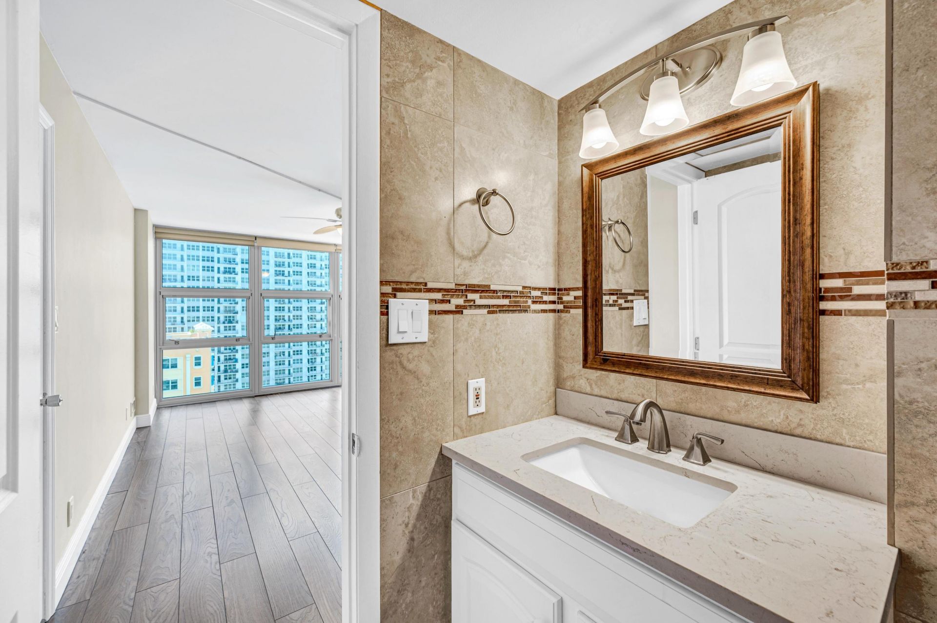 525 N Ocean Boulevard, Unit 1217, Pompano Beach, FL 33062 Photo