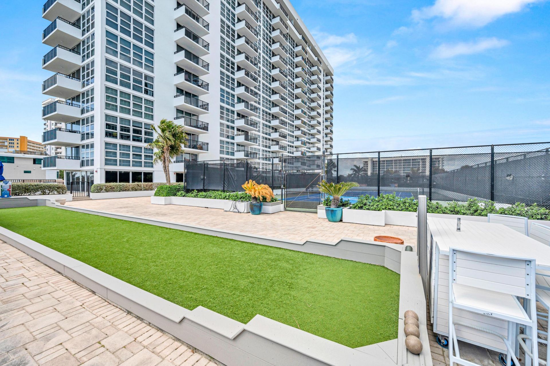 525 N Ocean Boulevard, Unit 1217, Pompano Beach, FL 33062 Photo