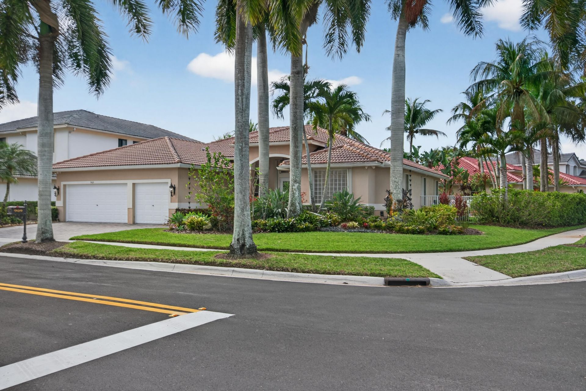 909 Stillwater Court, Weston, FL 33327 Photo