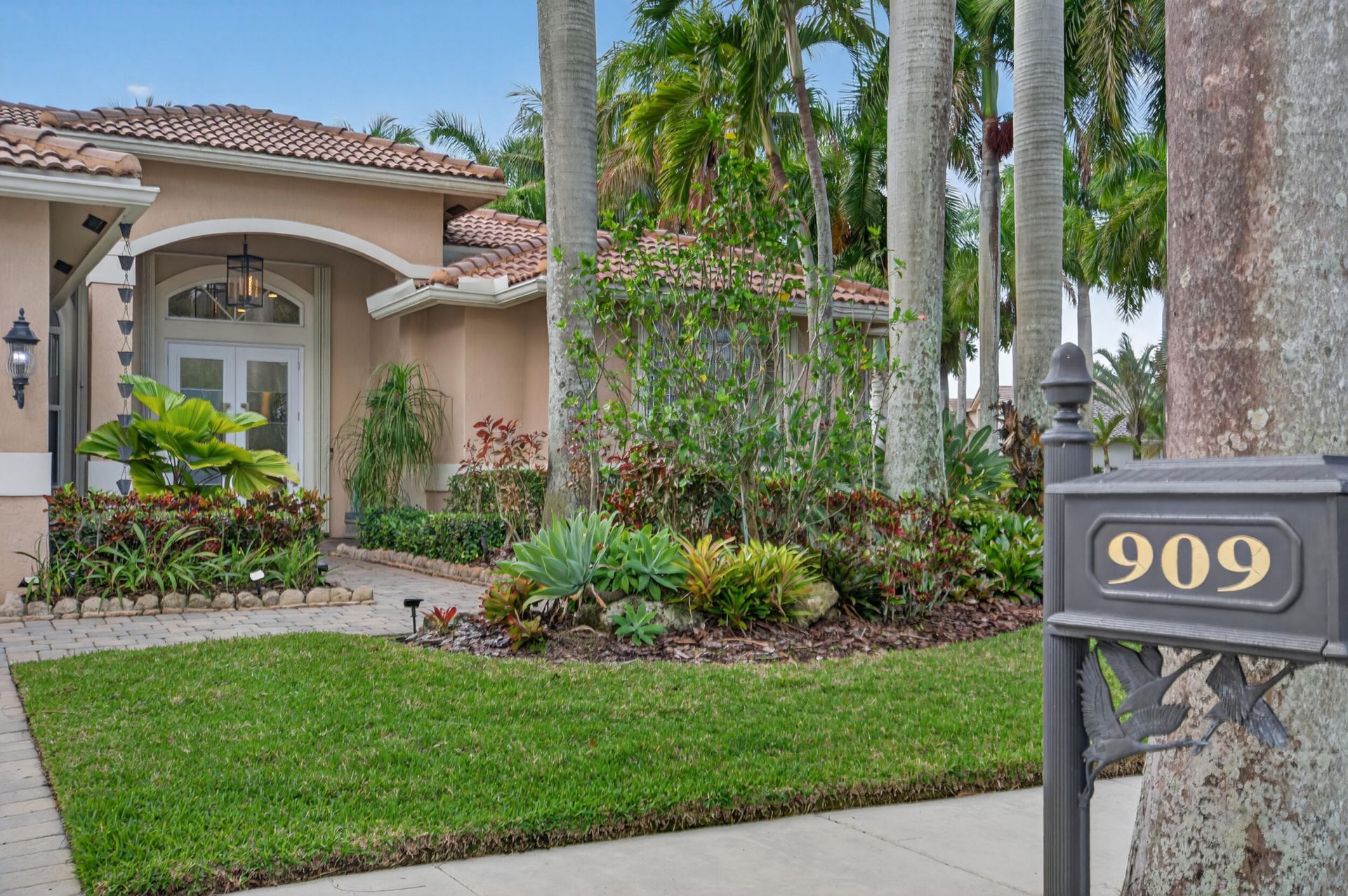 909 Stillwater Court, Weston, FL 33327 Photo