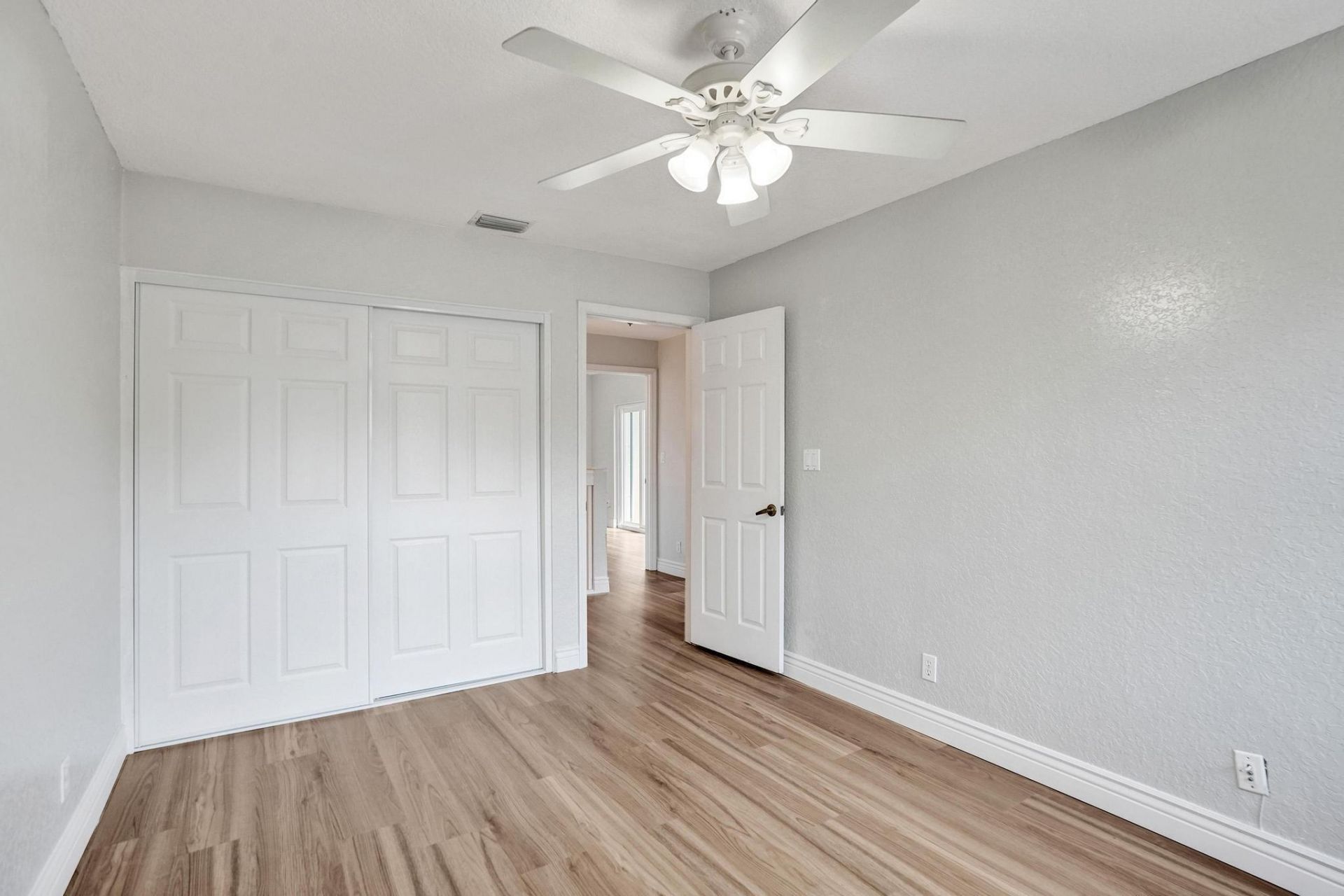 5367 NW 106th Drive, Coral Springs, FL 33076 Photo