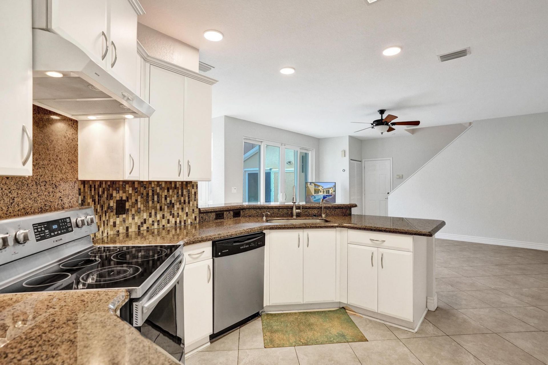 5367 NW 106th Drive, Coral Springs, FL 33076 Photo