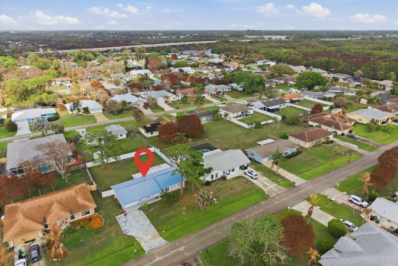 949 SE Breakwater Avenue, Port Saint Lucie, FL 34983 Photo