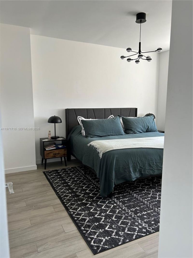 999 SW 1st Ave, Unit 2114, Miami, FL 33130 Photo