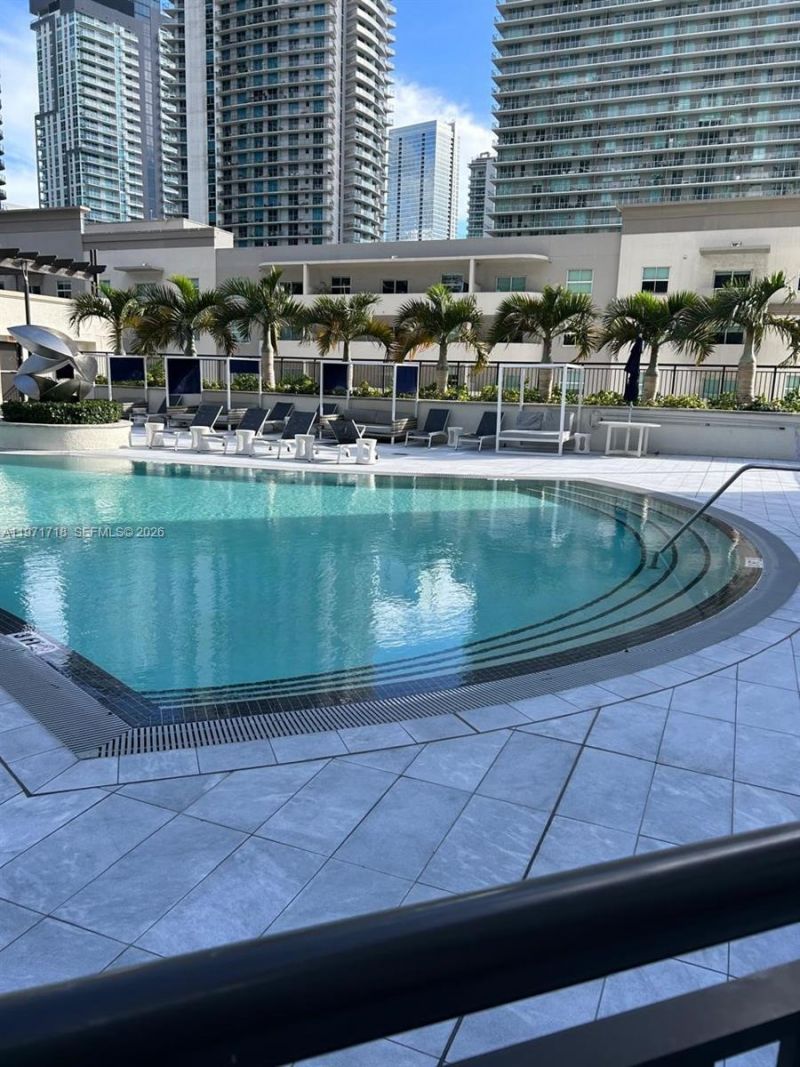 999 SW 1st Ave, Unit 2114, Miami, FL 33130 Photo