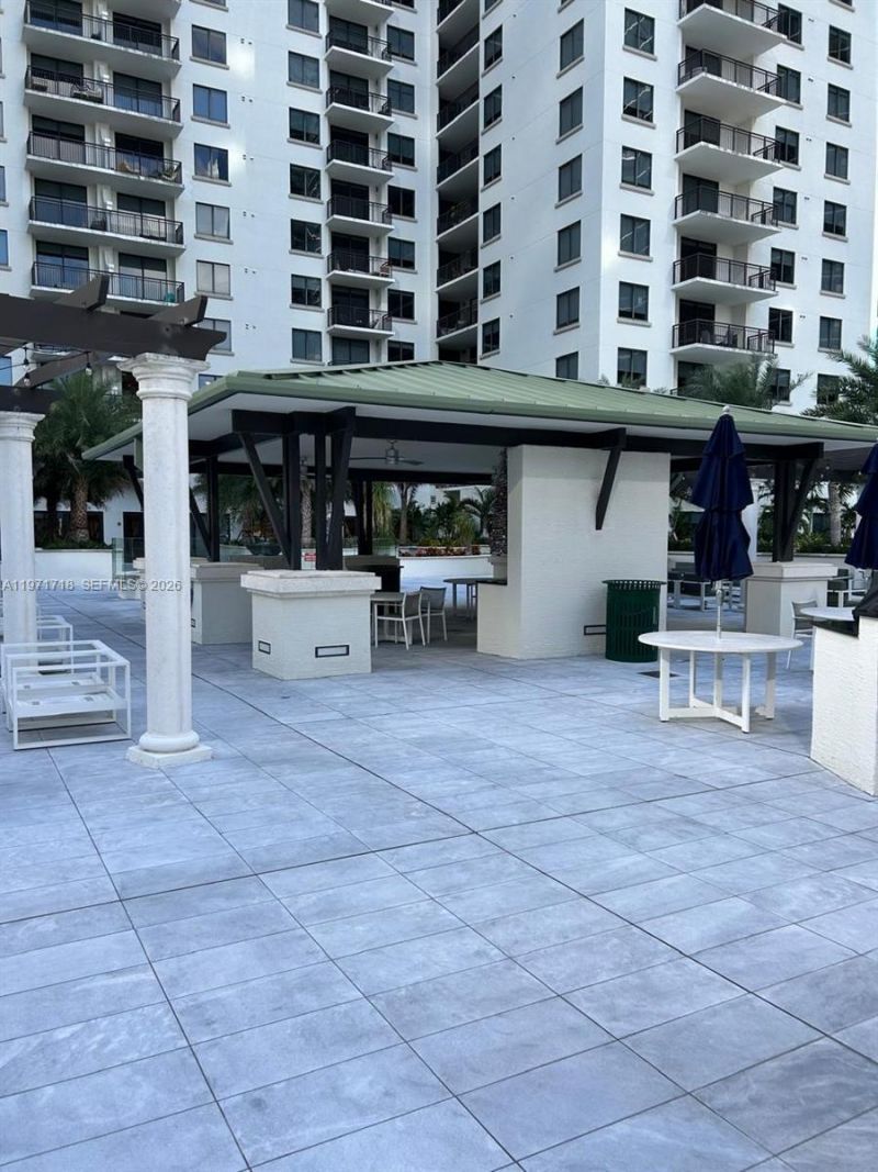 999 SW 1st Ave, Unit 2114, Miami, FL 33130 Photo