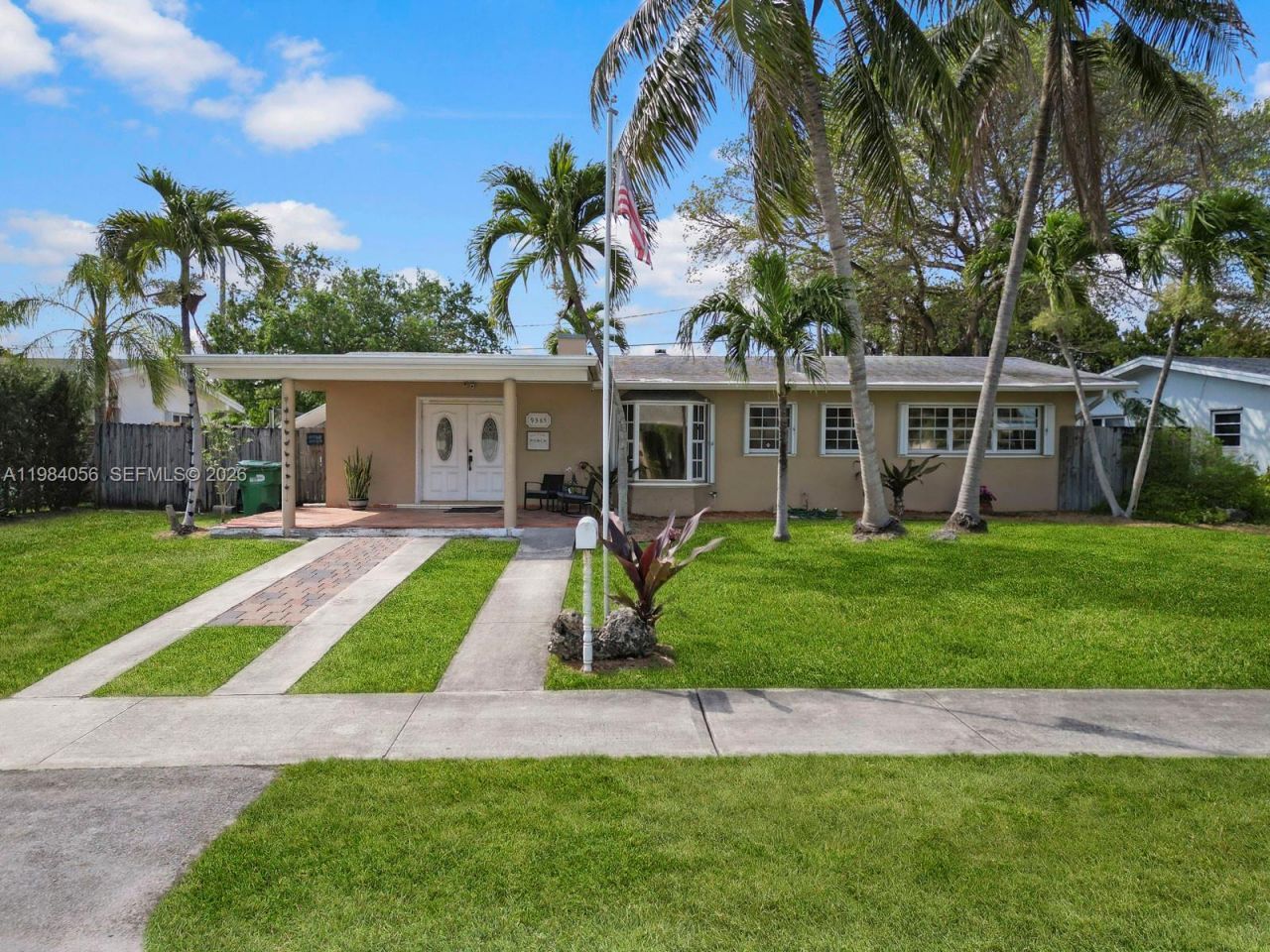 9365 Jamaica Dr, Cutler Bay, FL 33189 Photo