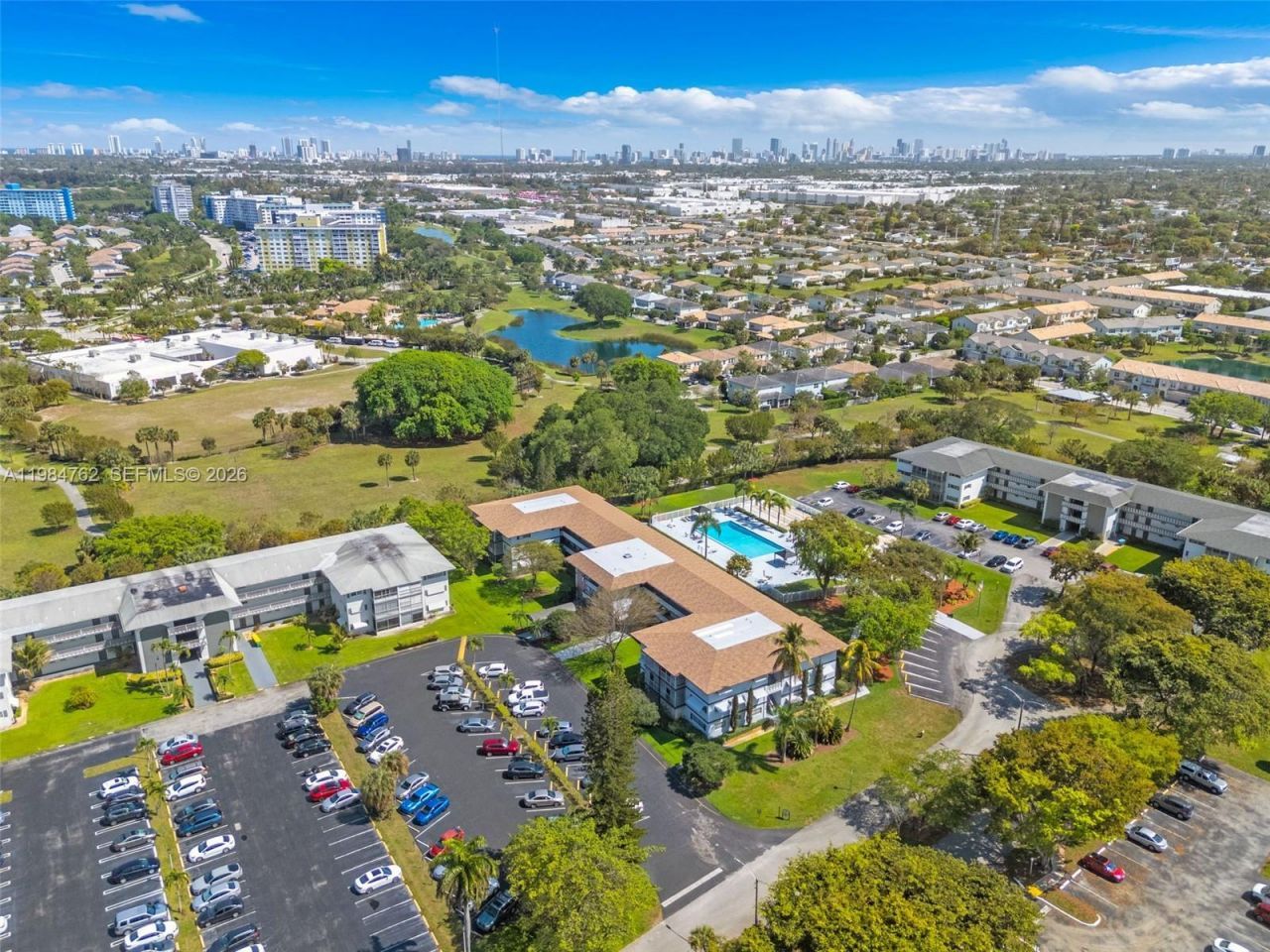 1101 Hillcrest Ct, Unit 206, Hollywood, FL 33021 Photo