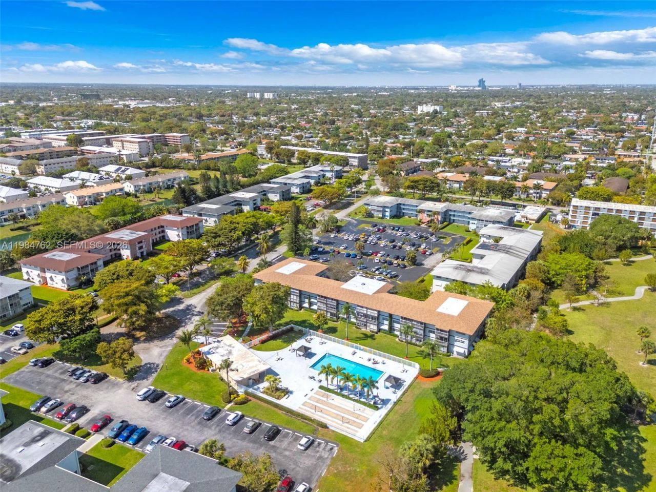 1101 Hillcrest Ct, Unit 206, Hollywood, FL 33021 Photo