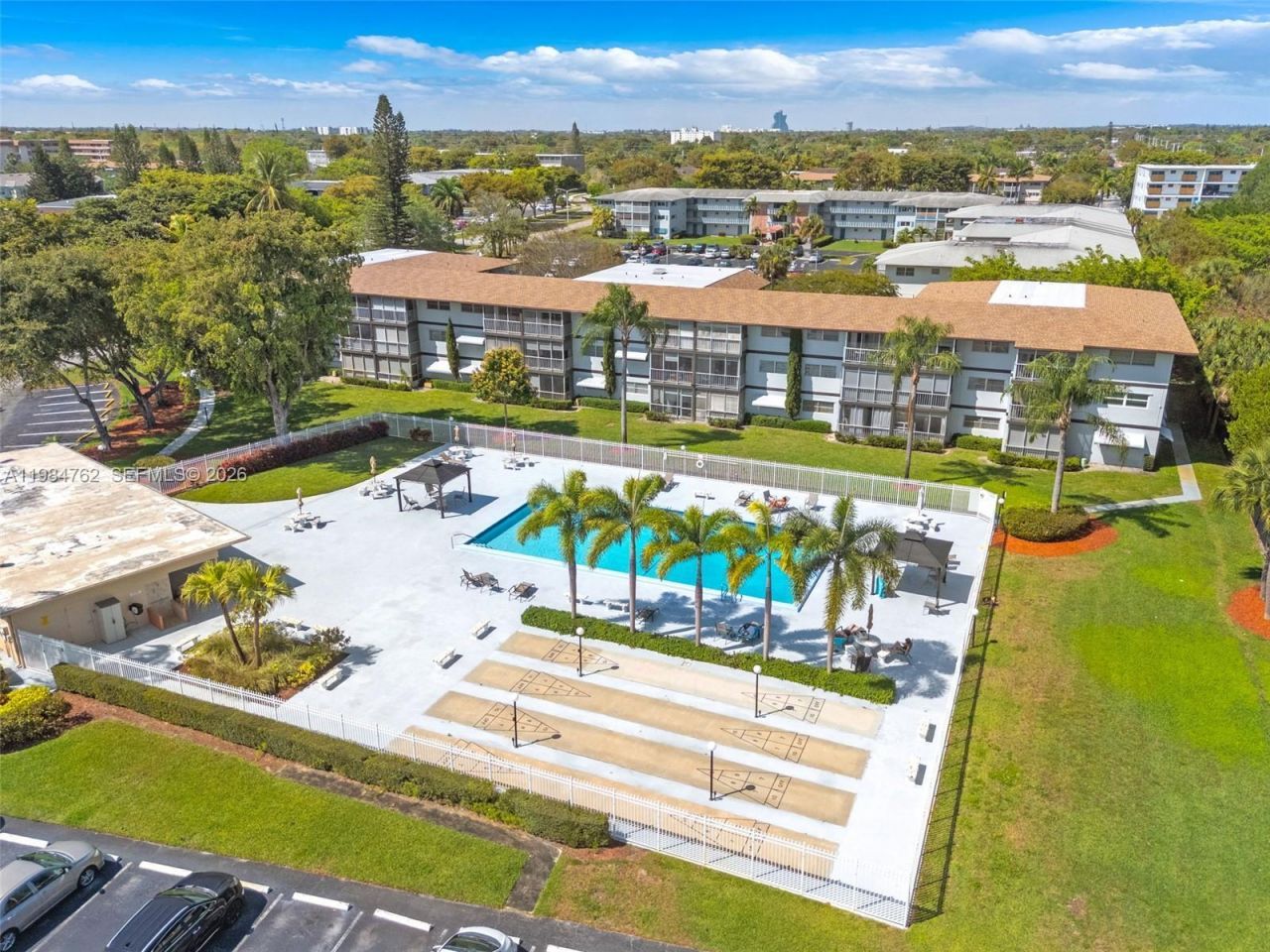 1101 Hillcrest Ct, Unit 206, Hollywood, FL 33021 Photo