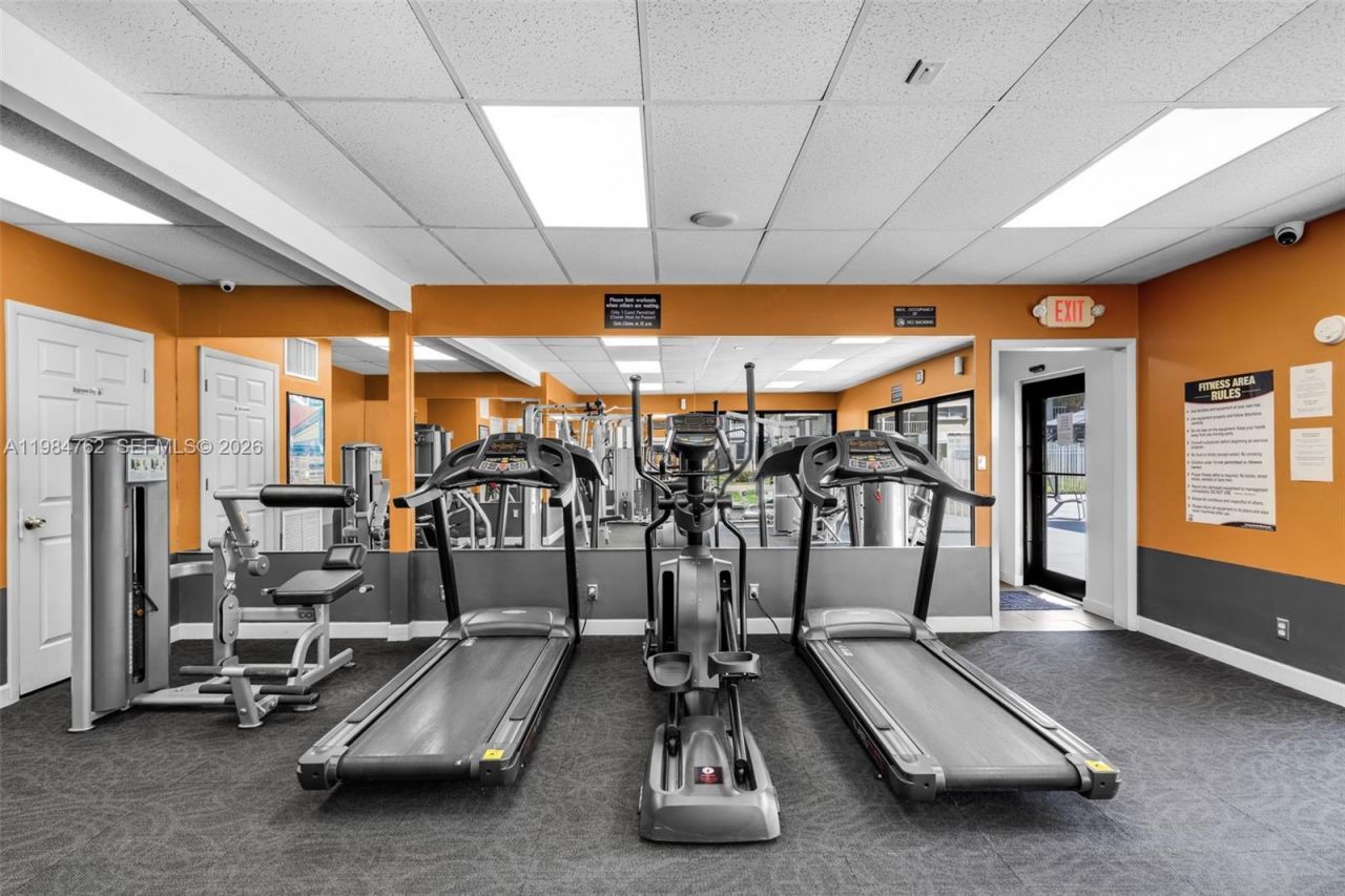 1101 Hillcrest Ct, Unit 206, Hollywood, FL 33021 Photo