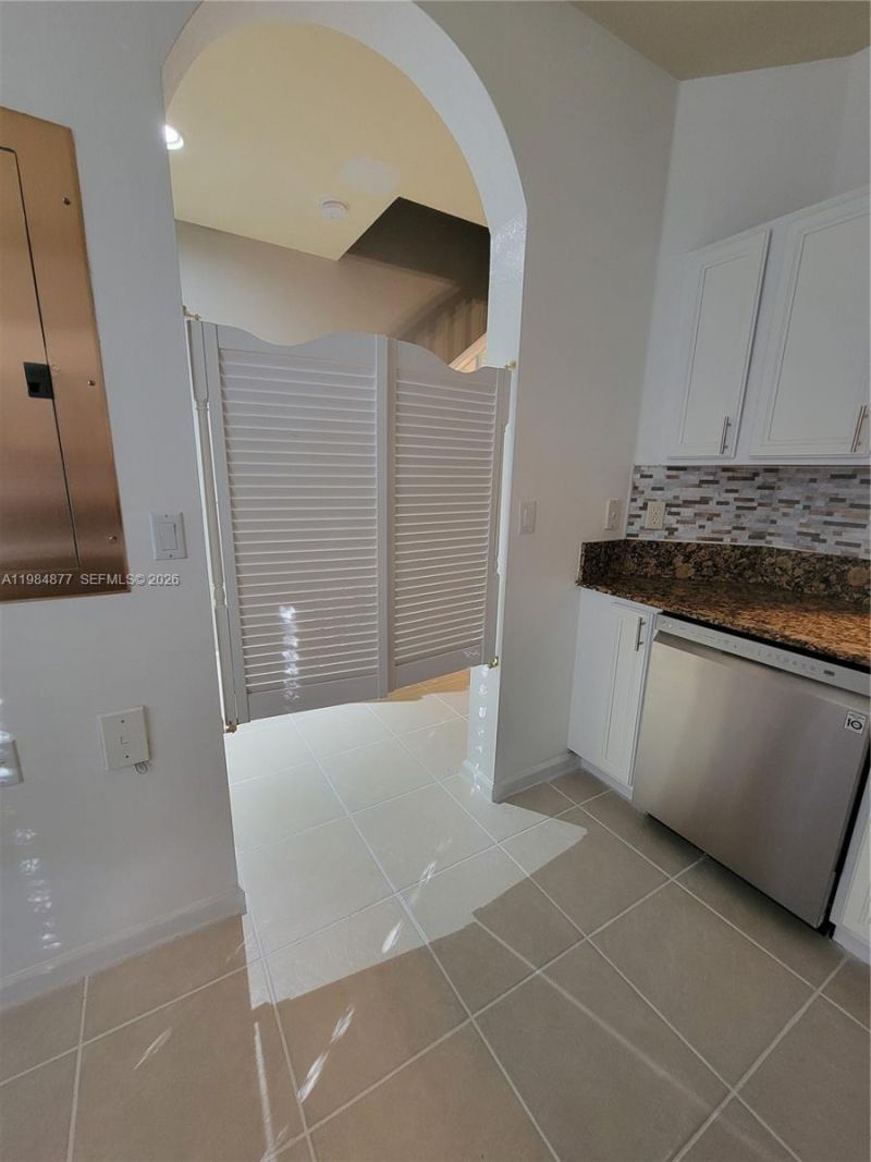 2761 SW 82nd Ave , Unit 102, Miramar, FL 33025 Photo