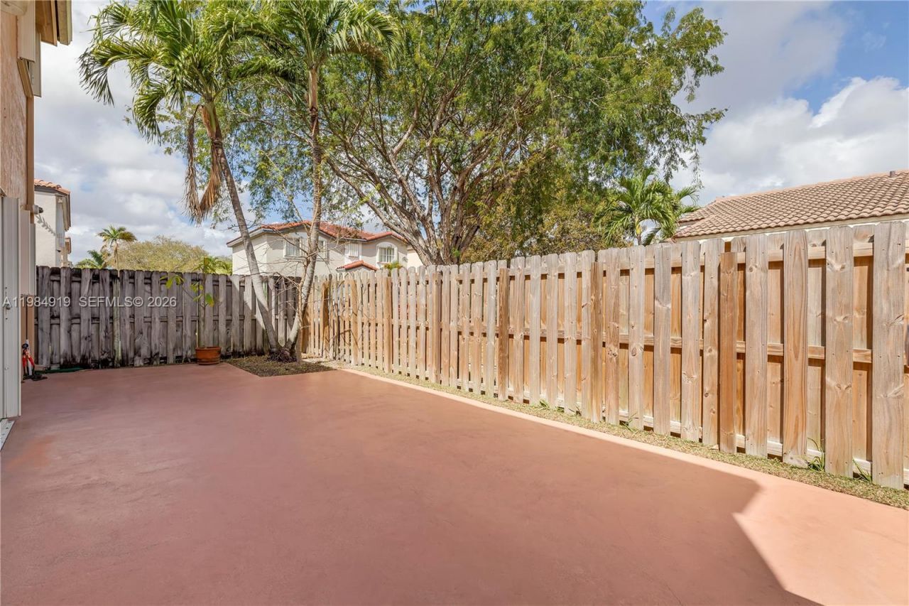 16323 SW 97th St, Miami, FL 33196 Photo