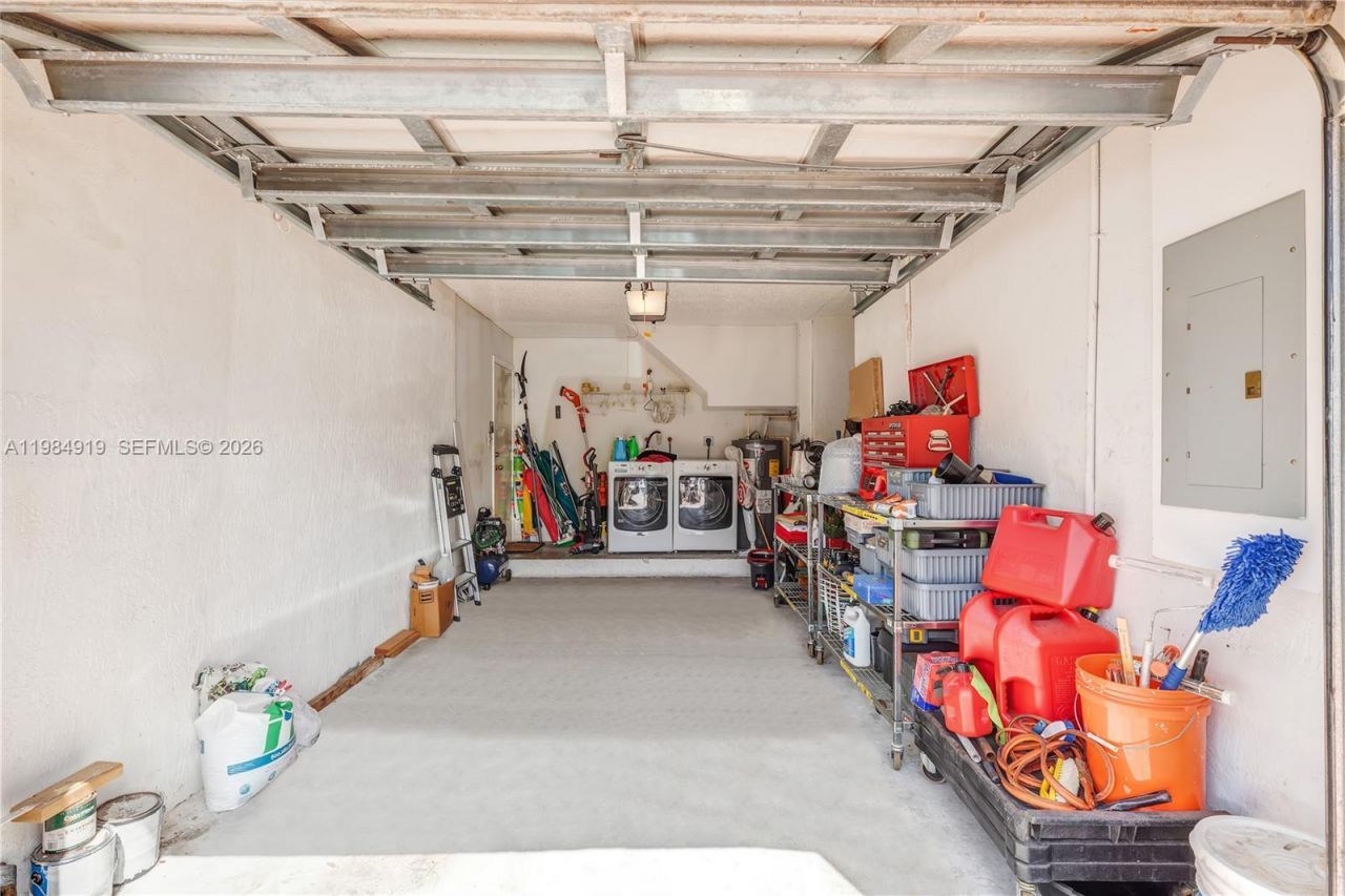 16323 SW 97th St, Miami, FL 33196 Photo