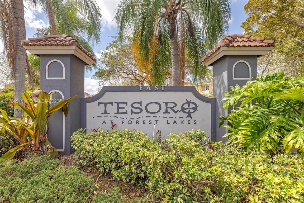 16323 SW 97th St, Miami, FL 33196 Photo