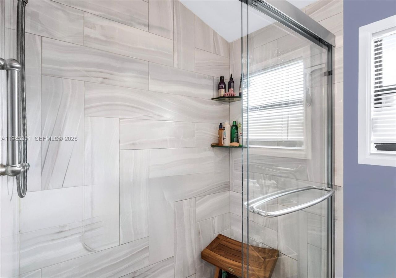 2640 W Gately Dr W, Unit 1102, West Palm Beach, FL 33415 Photo