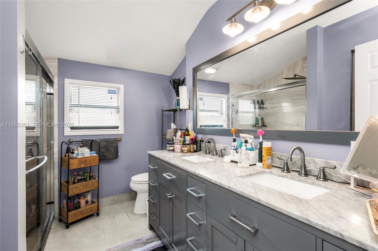 2640 W Gately Dr W, Unit 1102, West Palm Beach, FL 33415 Photo