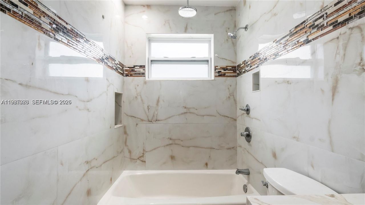 2301 NW 191st St , Miami Gardens, FL 33056 Photo