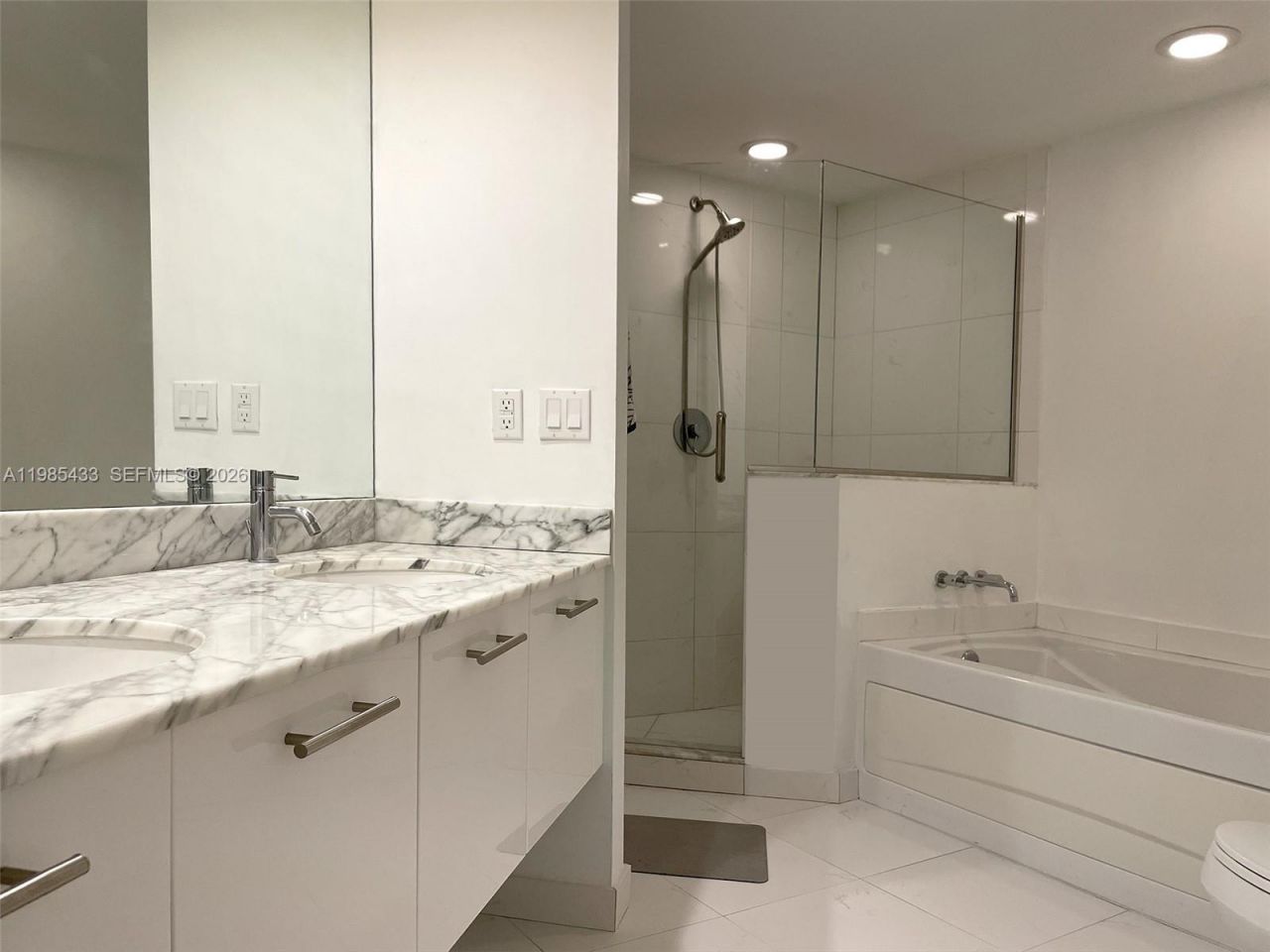 55 SE 6th St, Unit 1407, Miami, FL 33131 Photo