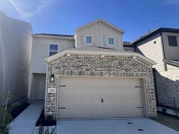 2541 Lost Maples Lane, Dallas, TX 75228