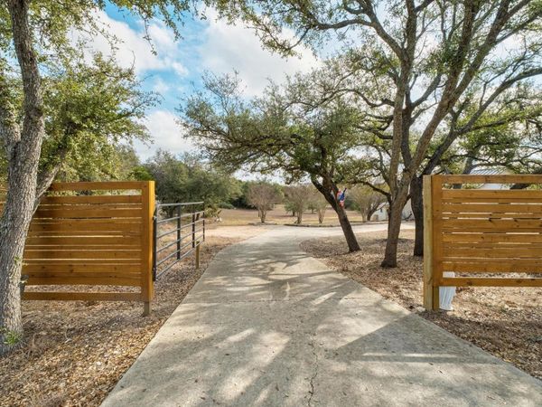 1021 Westland Ridge RD, Dripping Springs, TX 78620