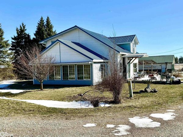 20502 578th Street, Cincinnati, IA 52549