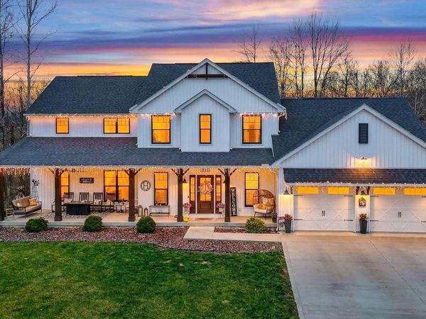 32263 Cedar Lane, Logan, OH 43138