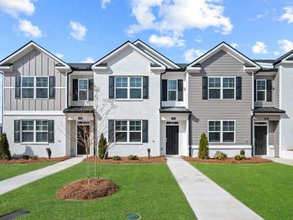 424 Reflection Drive, Stockbridge, GA 30281