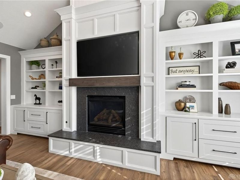 701 Grand Wood Court, Clearcreek Township, OH 45066 Photo 17