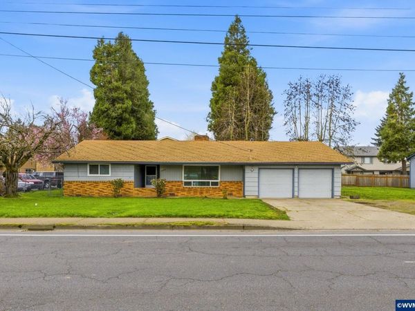 4389 Lancaster Dr NE, Salem, OR 97305