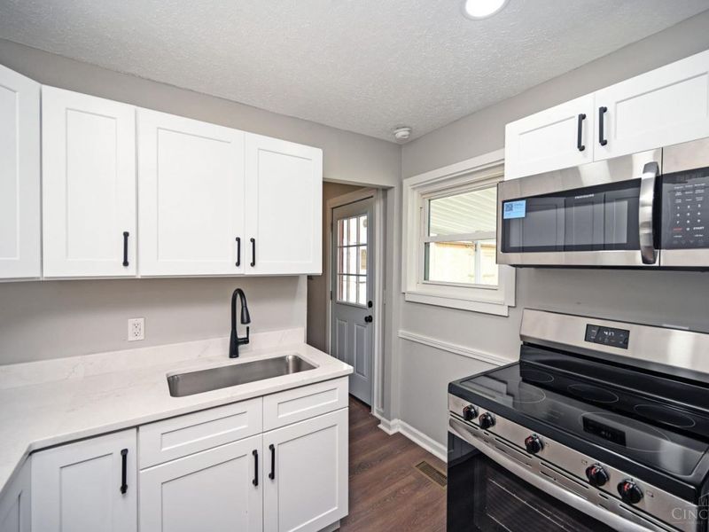 3892 Michael Drive, Union Twp, OH 45255 Photo 8