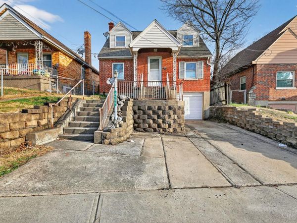 2406 Montana Avenue, Cincinnati, OH 45211