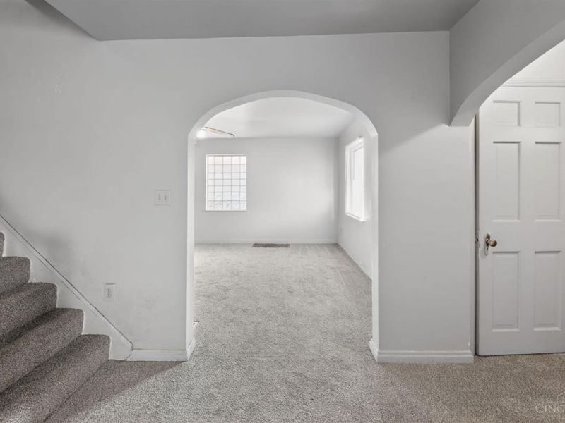 2406 Montana Avenue, Cincinnati, OH 45211 Photo 14
