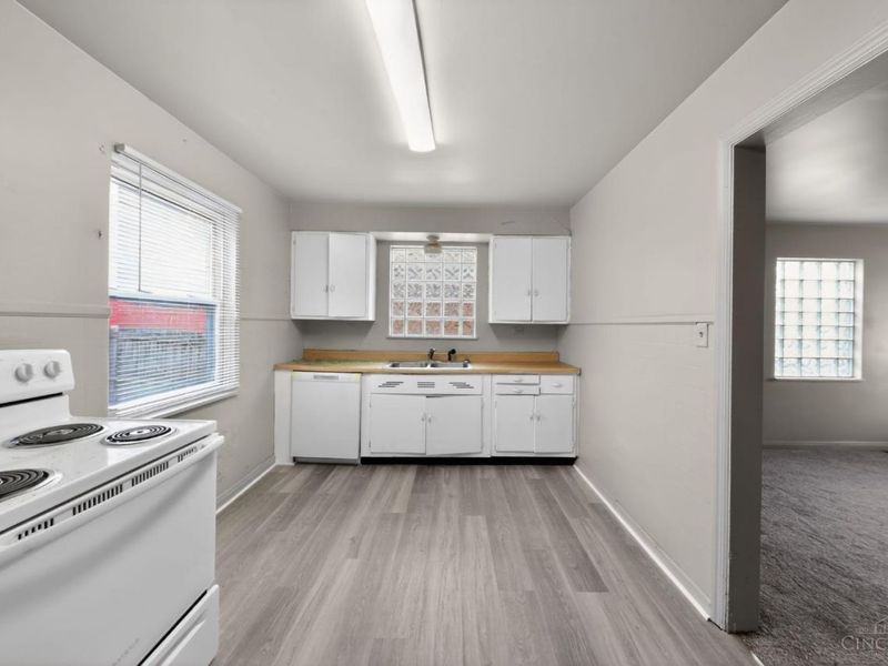 2406 Montana Avenue, Cincinnati, OH 45211 Photo 16