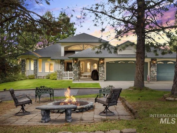 131 Par Drive, Cascade, ID 83611