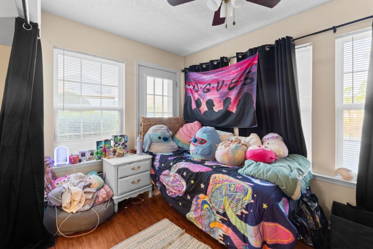 2280 Andover Dr. Photo 13