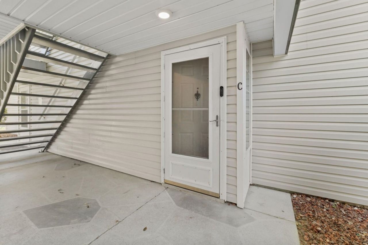 2280 Andover Dr. Photo 19