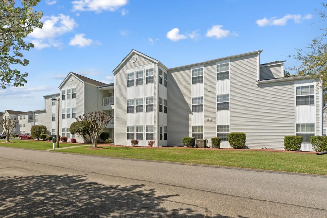 2280 Andover Dr. Photo 23