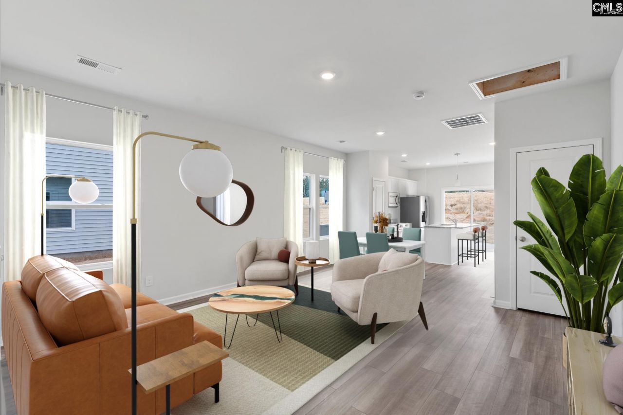 228 Laurinton Farms Drive Photo 5