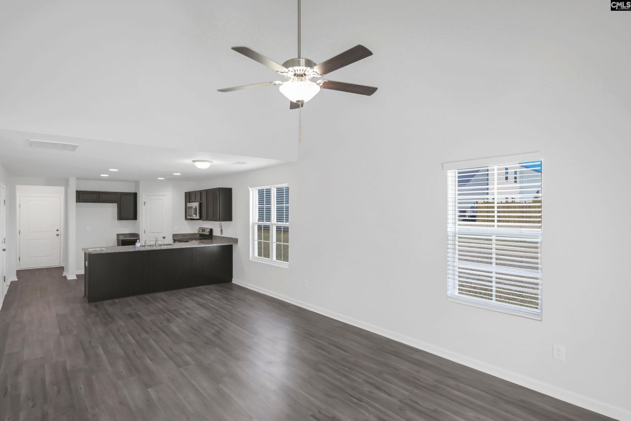 219 Laurinton Farms Drive  Photo 9