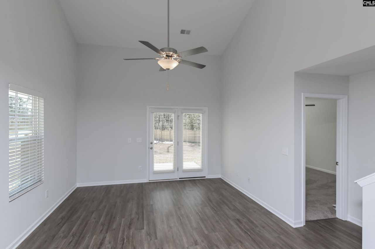 219 Laurinton Farms Drive  Photo 10