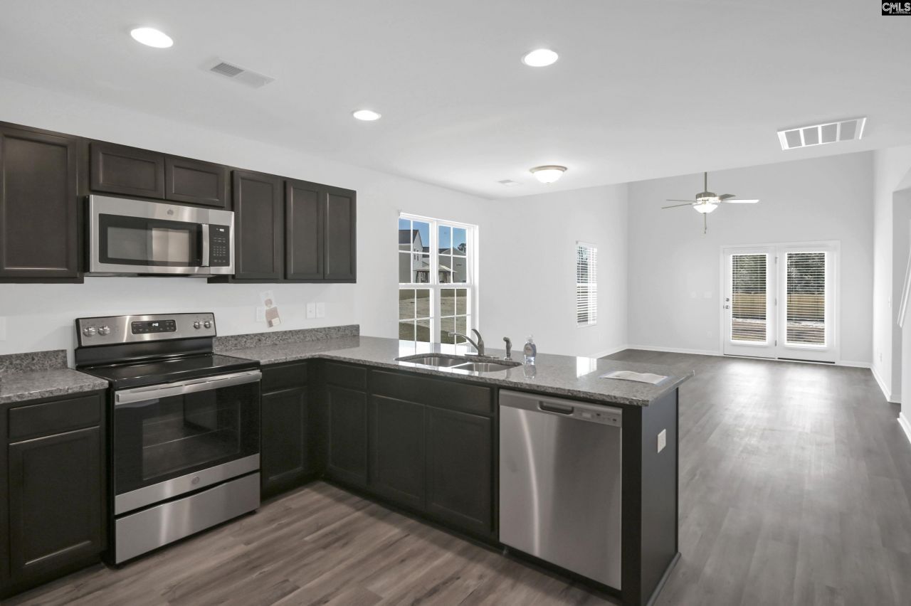 219 Laurinton Farms Drive  Photo 6