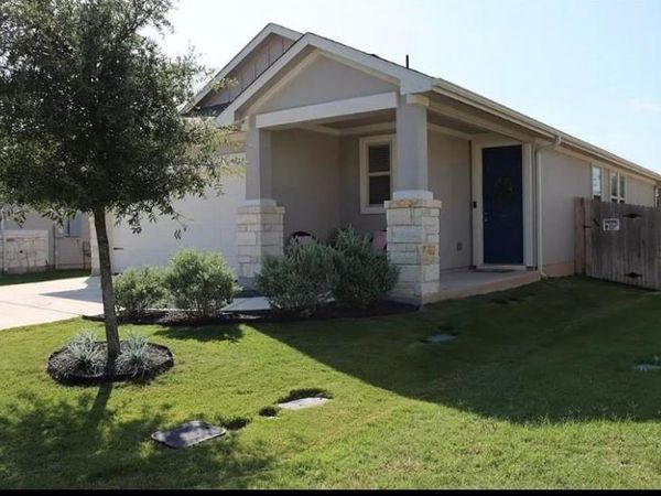 201 Mcfarland ST, Georgetown, TX 78628